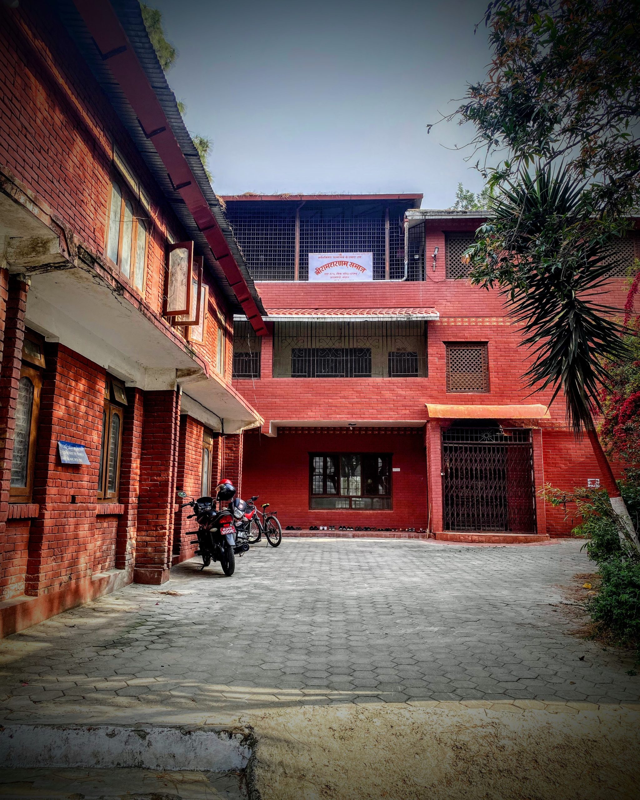 आध्यात्मिक शान्ति, प्रेम एव अनुशासनको केन्द्र श्री राशरणम्‌
